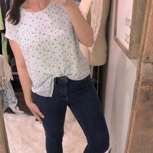 M.M Laffleur top size small